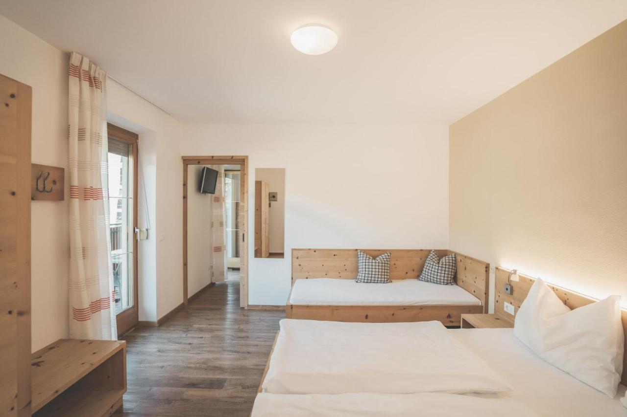 Residence Schnatzhof Silandro Bagian luar foto