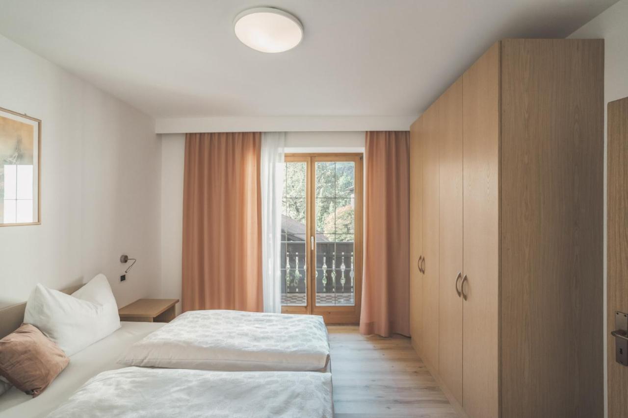 Residence Schnatzhof Silandro Bagian luar foto